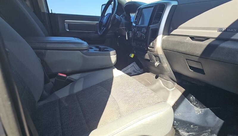 2017 RAM 1500 SLT - Photo 14 - San Diego, CA 92154