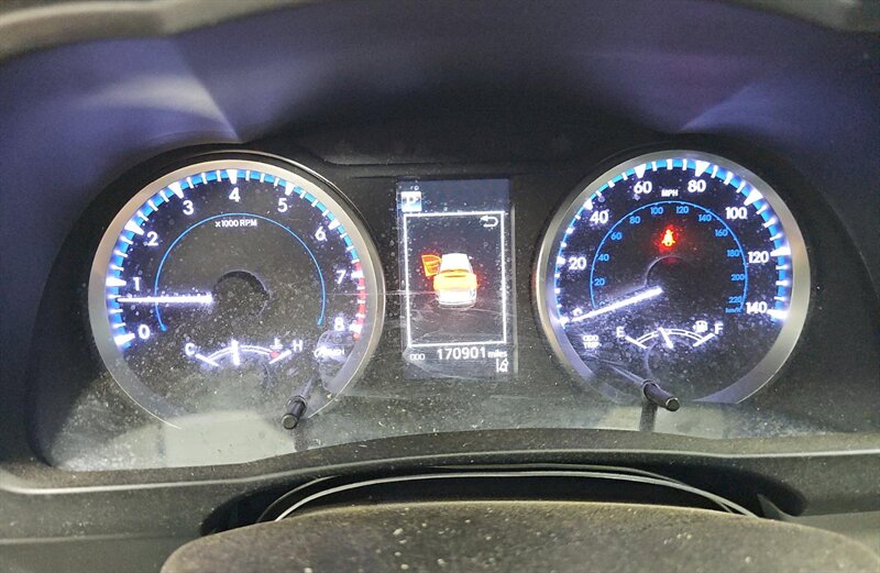 2017 Toyota Highlander LE - Photo 14 - San Diego, CA 92154