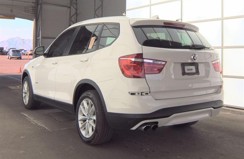 2017 BMW X3 sDrive28i - Photo 12 - San Diego, CA 92154
