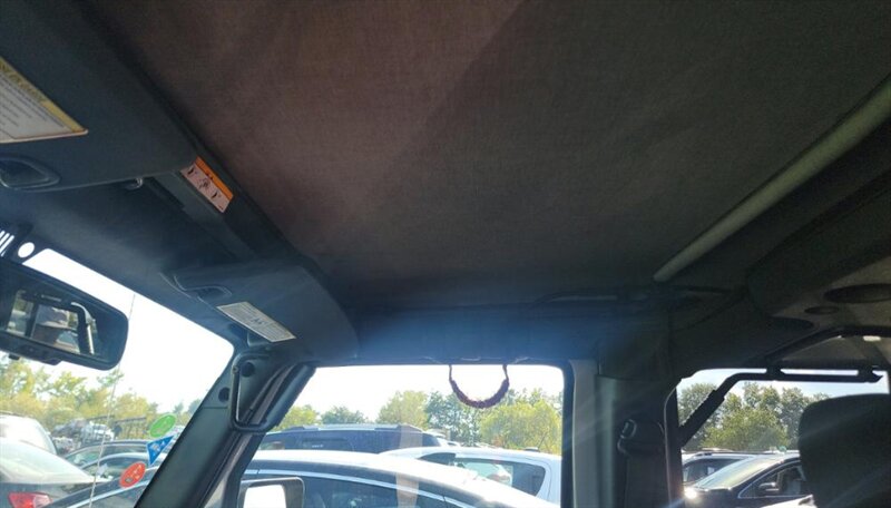 2017 Jeep Wrangler Unlimited Sahara - Photo 20 - San Diego, CA 92154