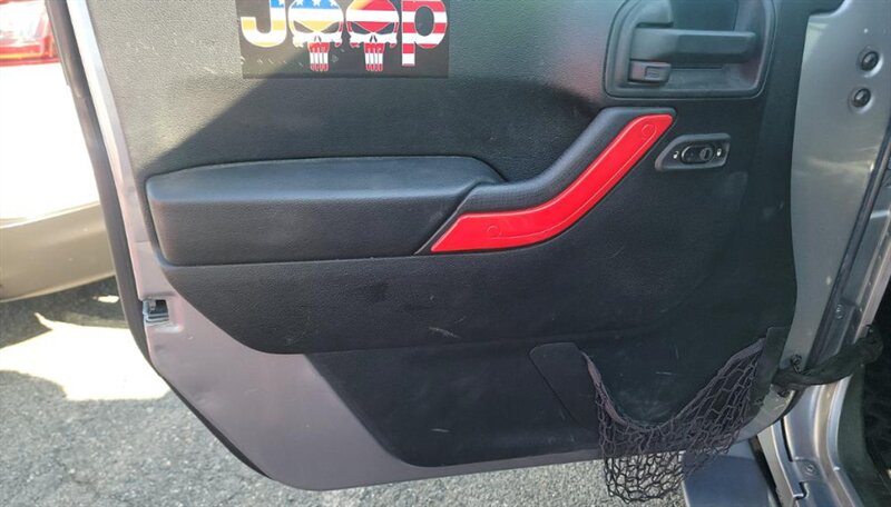 2017 Jeep Wrangler Unlimited Sahara - Photo 15 - San Diego, CA 92154