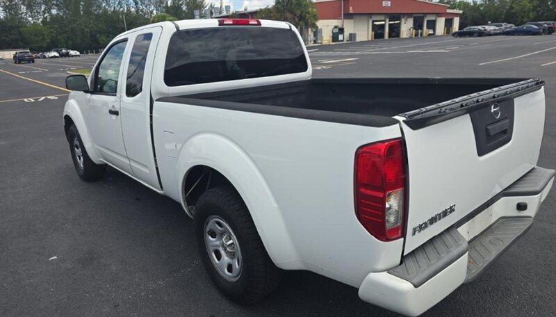 2018 Nissan Frontier S - Photo 12 - San Diego, CA 92154