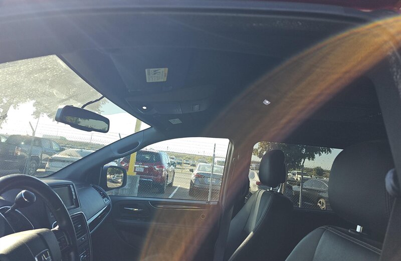 2017 Dodge Grand Caravan SXT - Photo 17 - San Diego, CA 92154