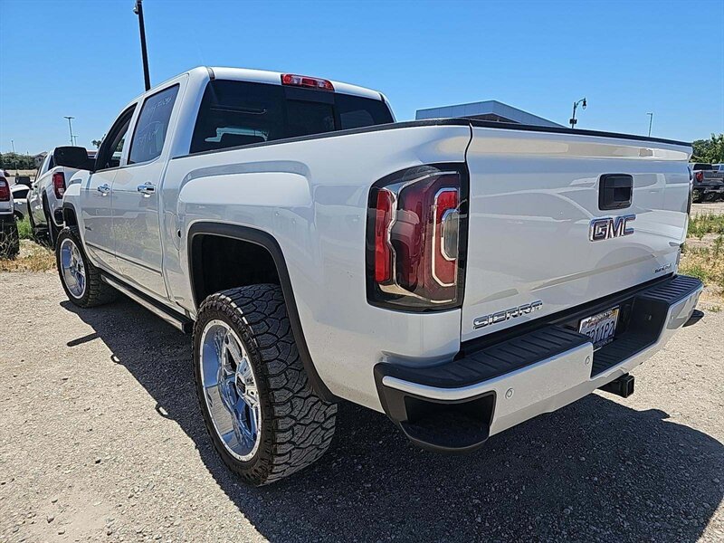 2018 GMC Sierra 1500 Denali - Photo 5 - San Diego, CA 92154
