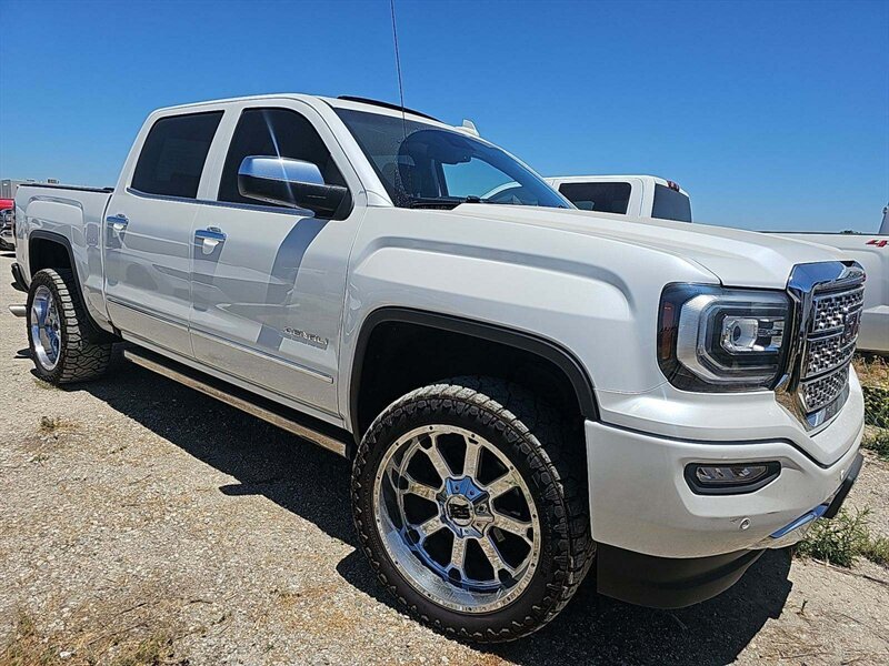 2018 GMC Sierra 1500 Denali - Photo 7 - San Diego, CA 92154