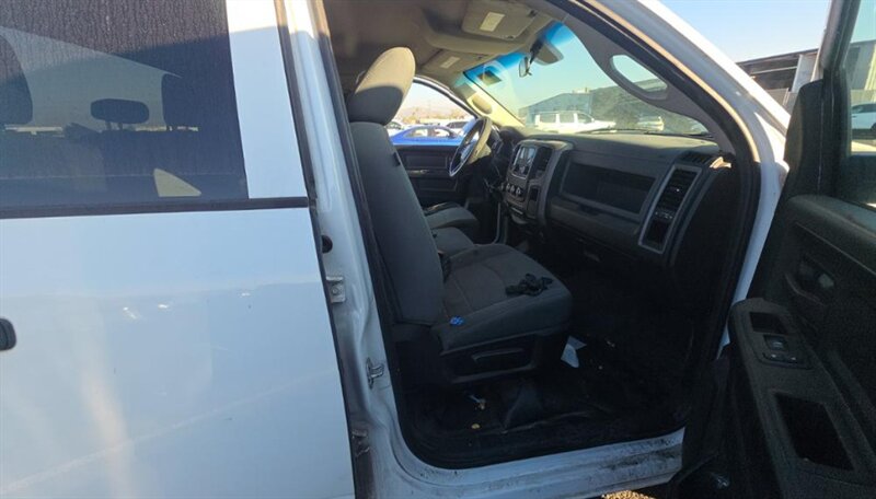 2017 RAM 1500 Tradesman - Photo 13 - San Diego, CA 92154