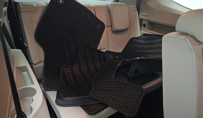 2018 Volkswagen Atlas V6 SE 4Motion - Photo 18 - San Diego, CA 92154