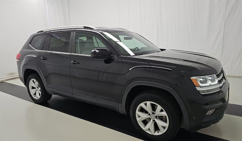 2018 Volkswagen Atlas V6 SE 4Motion - Photo 8 - San Diego, CA 92154