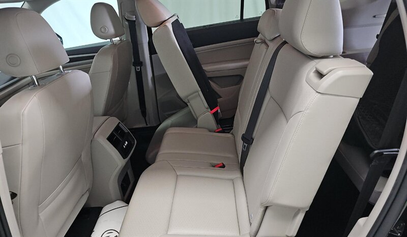 2018 Volkswagen Atlas V6 SE 4Motion - Photo 17 - San Diego, CA 92154