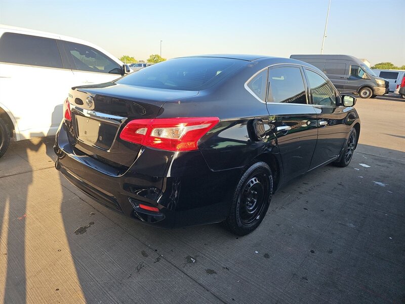 2017 Nissan Sentra SV - Photo 7 - San Diego, CA 92154