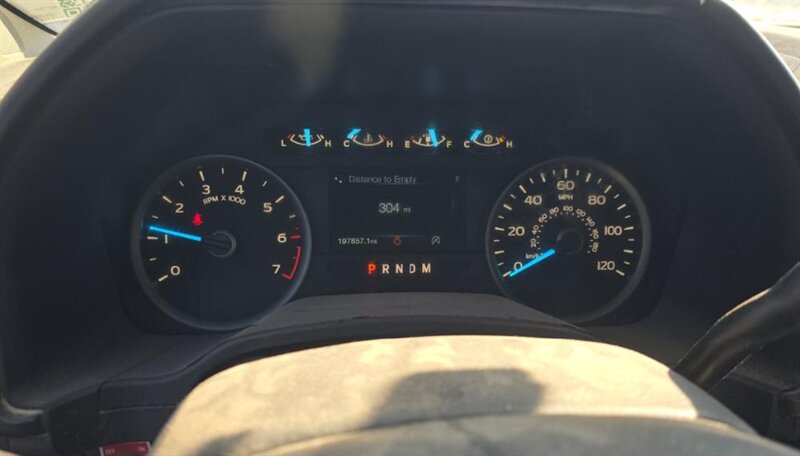 2018 Ford F-150 XLT - Photo 18 - San Diego, CA 92154