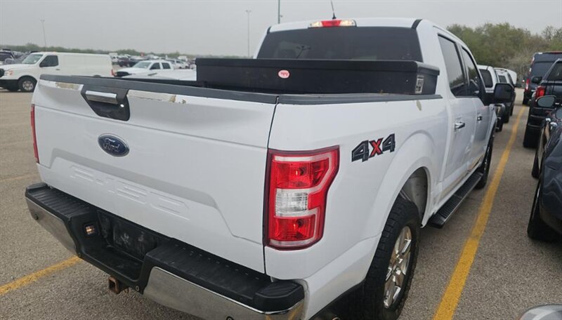 2018 Ford F-150 XLT - Photo 11 - San Diego, CA 92154