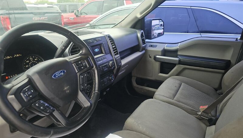 2018 Ford F-150 XLT - Photo 17 - San Diego, CA 92154