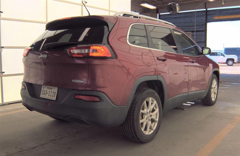 2017 Jeep Cherokee Latitude - Photo 8 - San Diego, CA 92154