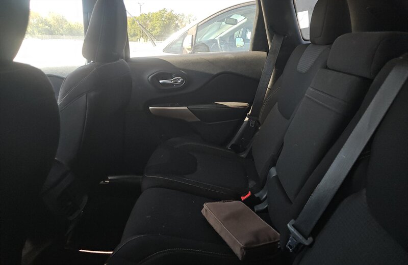 2017 Jeep Cherokee Latitude - Photo 16 - San Diego, CA 92154