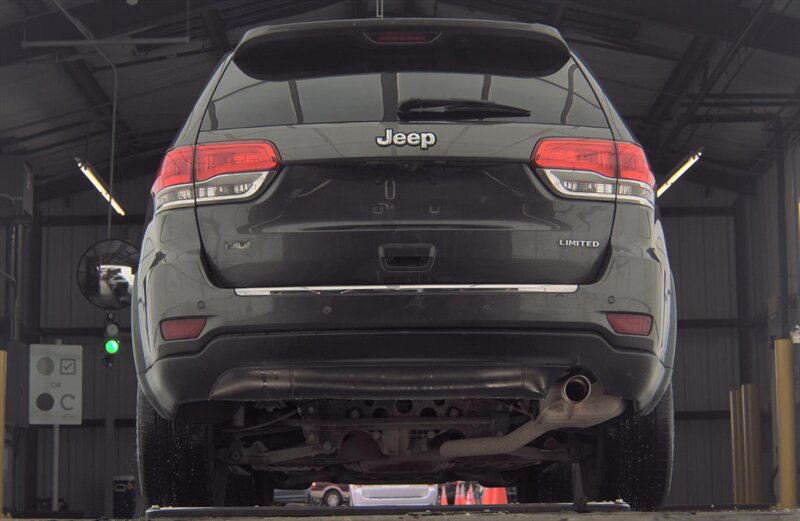 2016 Jeep Grand Cherokee Limited - Photo 10 - San Diego, CA 92154