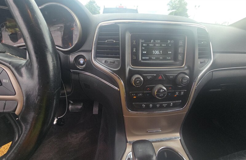 2016 Jeep Grand Cherokee Limited - Photo 16 - San Diego, CA 92154