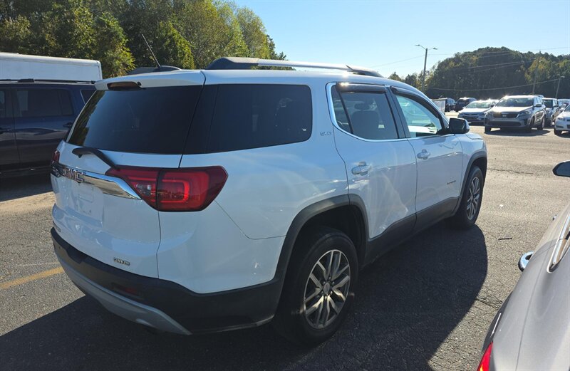 2017 GMC Acadia SLE-2 - Photo 7 - San Diego, CA 92154