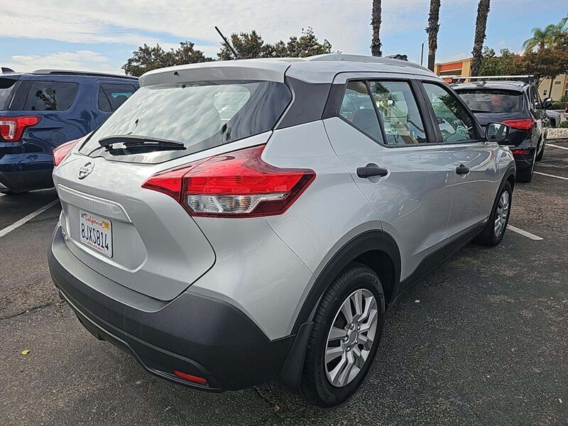 2018 Nissan Kicks SV - Photo 5 - San Diego, CA 92154
