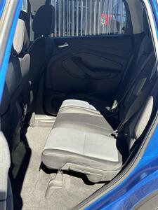 2017 Ford Escape SE   - Photo 6 - Henderson, NV 89011