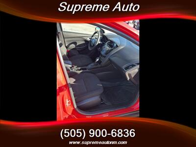 2017 Ford Focus SE Sedan 4D   - Photo 12 - Albuquerque, NM 87110