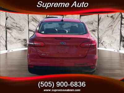 2017 Ford Focus SE Sedan 4D   - Photo 8 - Albuquerque, NM 87110