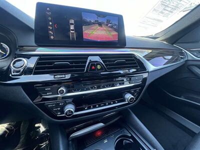 2019 BMW 5 Series 530i xDrive - Photo 13 - Inglewood, CA 90304