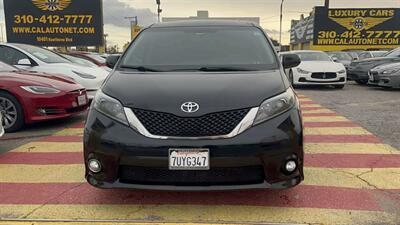 2016 Toyota Sienna SE Premium   - Photo 3 - Inglewood, CA 90304