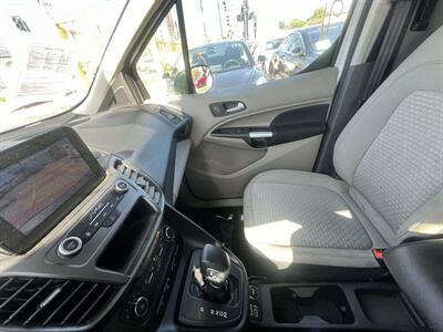 2019 Ford Transit Connect Van XLT - Photo 17 - Inglewood, CA 90304