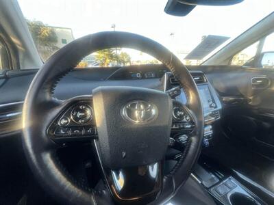 2020 Toyota Prius XLE - Photo 14 - Inglewood, CA 90304