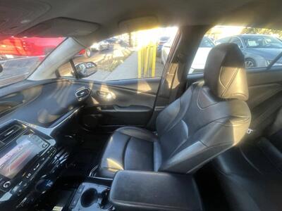 2020 Toyota Prius XLE - Photo 12 - Inglewood, CA 90304