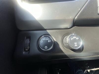 2018 Chevrolet Tahoe LT - Photo 17 - Inglewood, CA 90304