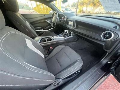2018 Chevrolet Camaro 1LT - Photo 7 - Inglewood, CA 90304