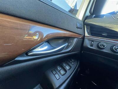 2018 Cadillac Escalade Luxury - Photo 17 - Inglewood, CA 90304
