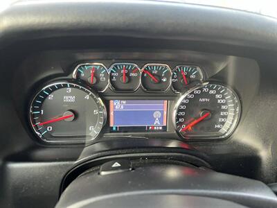 2015 Chevrolet Suburban LS - Photo 14 - Inglewood, CA 90304