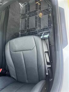 2017 BMW 3 Series 320i - Photo 10 - Inglewood, CA 90304