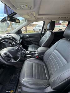 2014 Ford Escape Titanium   - Photo 12 - Savannah, TN 38372-9999