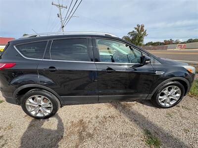 2014 Ford Escape Titanium   - Photo 1 - Savannah, TN 38372-9999