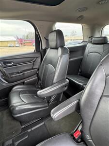 2014 GMC Acadia SLT-1   - Photo 16 - Savannah, TN 38372-9999
