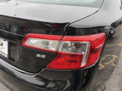 2013 Toyota Camry SE   - Photo 20 - East Dundee, IL 60118