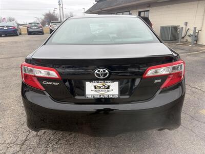 2013 Toyota Camry SE   - Photo 6 - East Dundee, IL 60118