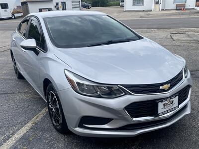 2018 Chevrolet Cruze LS - Photo 1 - East Dundee, IL 60118