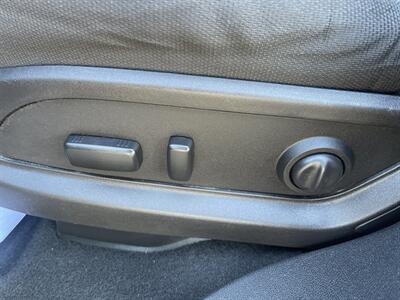 2016 Chevrolet Traverse LT - Photo 22 - East Dundee, IL 60118