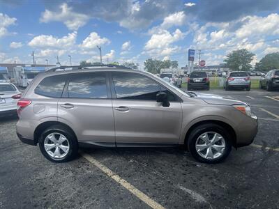 2015 Subaru Forester 2.5i - Photo 4 - East Dundee, IL 60118