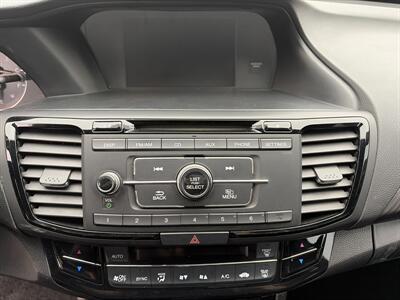 2016 Honda Accord Sport - Photo 13 - East Dundee, IL 60118