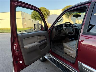 2001 Toyota 4Runner 4WD Limited  With New Timing Belt & Water Pump - Photo 13 - Irvine, CA 92614