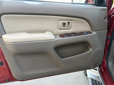 2001 Toyota 4Runner 4WD Limited  With New Timing Belt & Water Pump - Photo 14 - Irvine, CA 92614