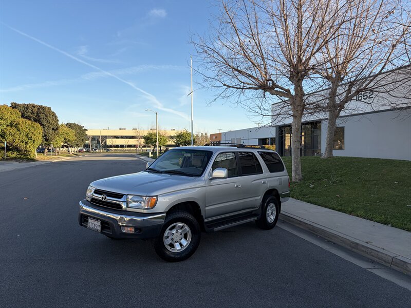2001 Toyota 4Runner SR5  V6 Timing Belt Has Been Changed - Photo 1 - Irvine, CA 92614