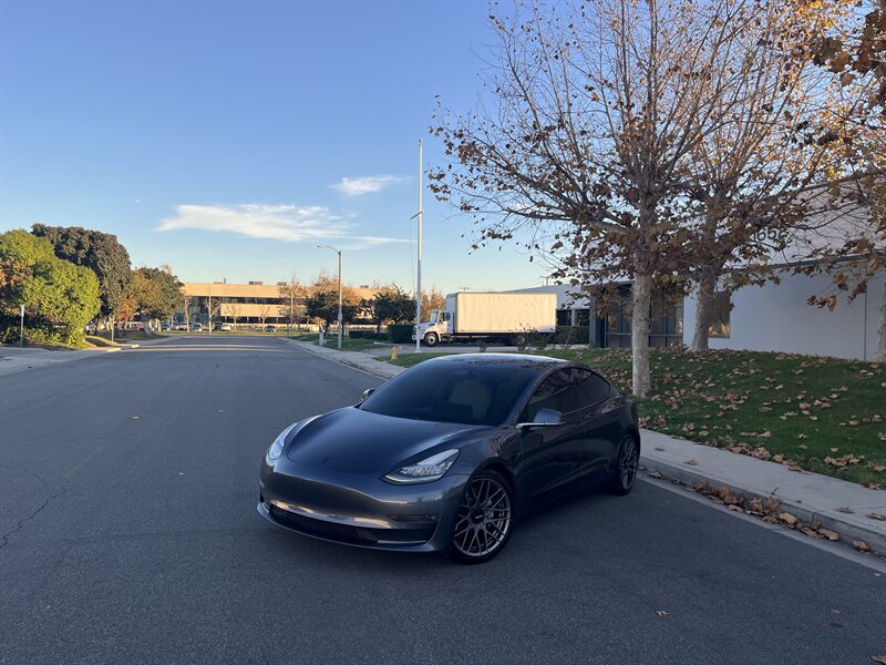2019 Tesla Model 3 Long Range