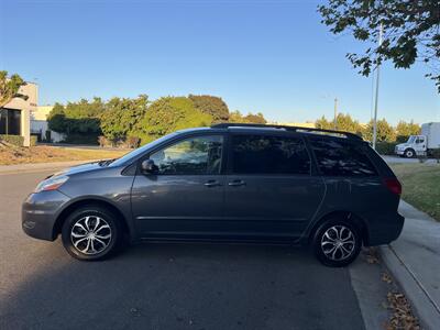 2006 Toyota Sienna LE 7 Passenger Timing Belt Has Been Replaced - Photo 7 - Irvine, CA 92614